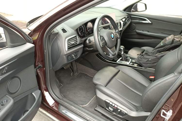 Used BMW 1 Series 2018 118i Design Package Edition Interior 3