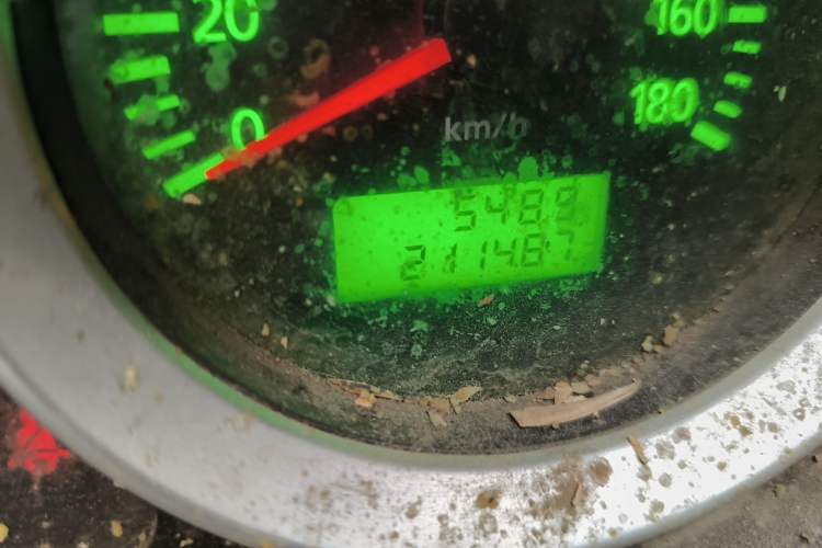 Used Foton MP-X E 2017 2.0L New Express Long Wheelbase 4Q20M Odometer Close Up