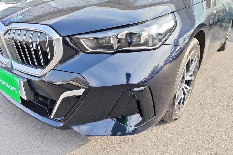 Used BMW i5 2024 eDrive 35L M Sport Package
