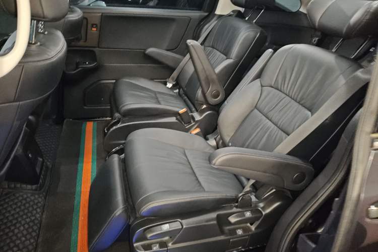 Used Honda Odyssey 2022 2.0L eHEV Sharp·Luxury Edition Left Rear Seat