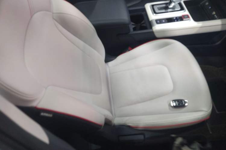 Used Hyundai ix35 2023 Musso 2.0L Flagship Edition TOP