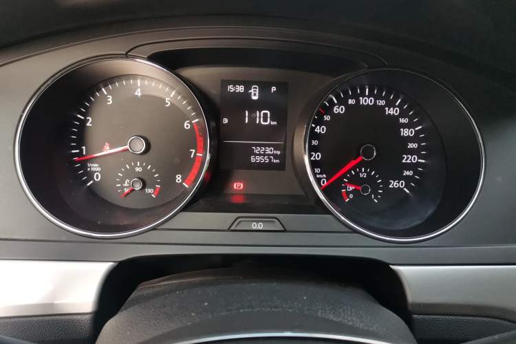 Used Volkswagen Lamando 2015 230TSI DSG Fashion Edition