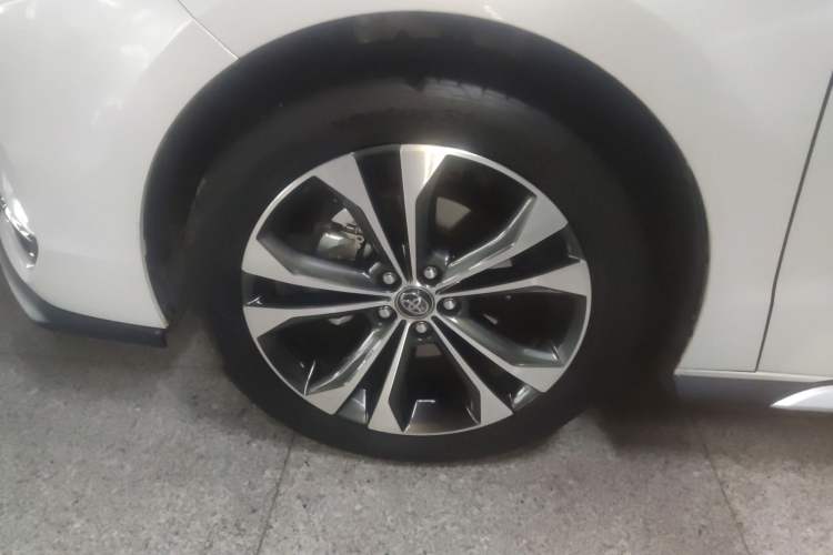 Used Toyota Granvia 2024 2.5L Hybrid Prestige ULTRA Edition
