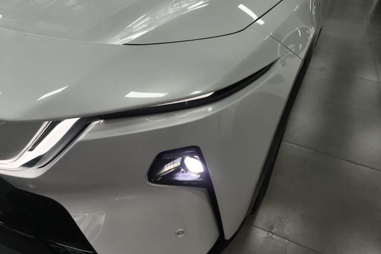 Used Mazda EZ-60 2025 Model Range-Extended 200 Max
