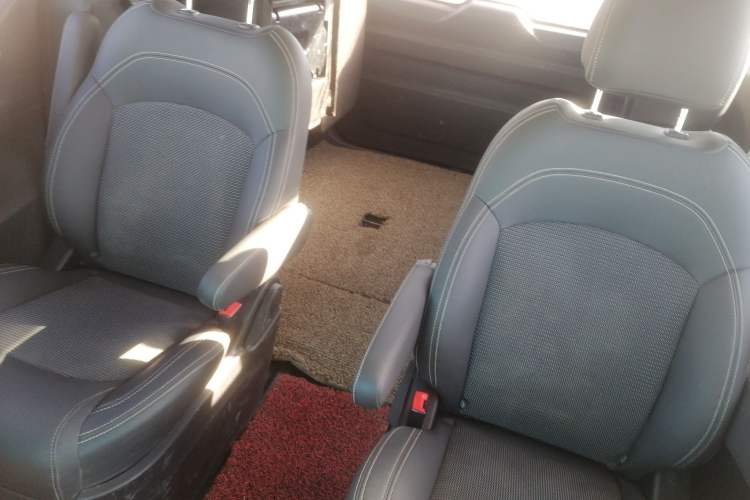 Used SAIC MAXUS G10 2016 2.0T Automatic Elite Edition