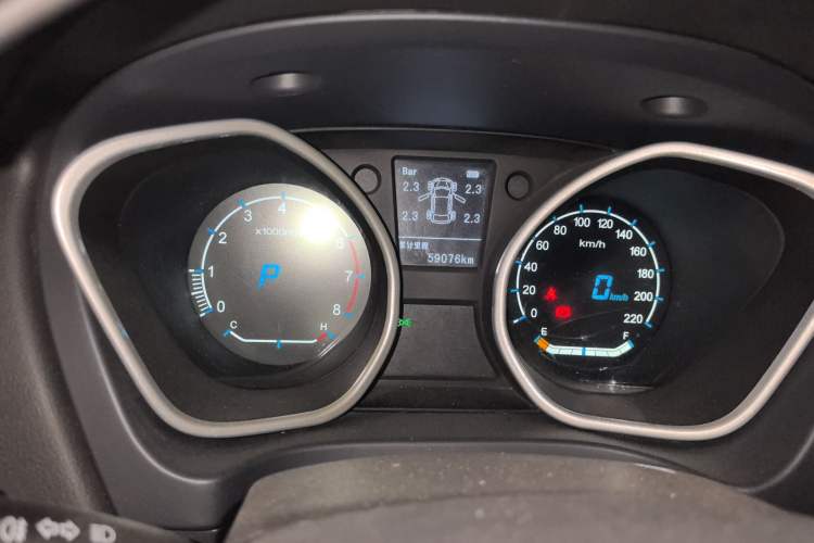 Used Geely Auto GX7 2015 Sports Edition 2.0L Automatic Prestige Model