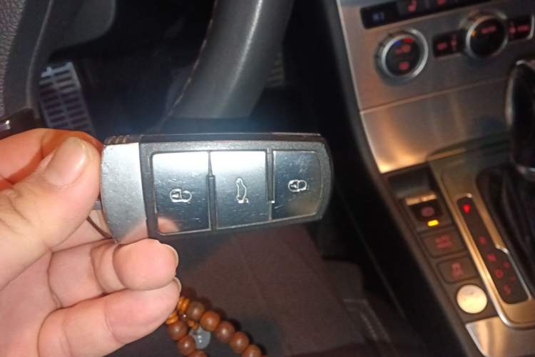 Used Volkswagen FAW-Volkswagen CC 2015 1.8TSI Luxury Model Vehicle Key