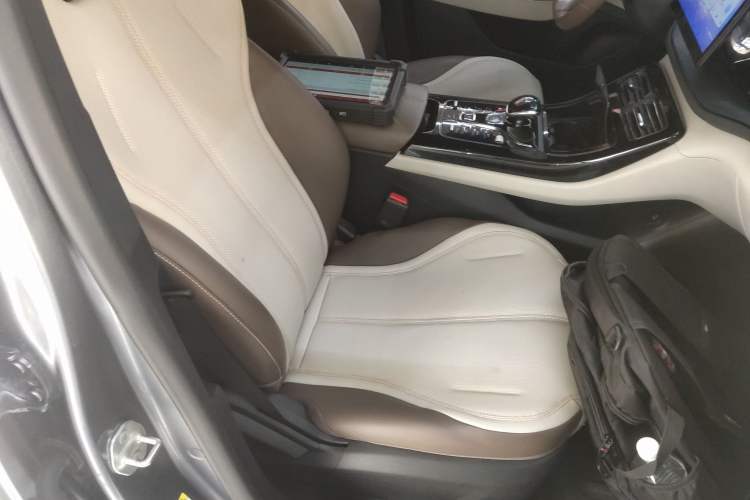 Used BYD Qin PLUS 2024 HONOR Edition DM-i 55KM Leading Model Right Front Seat