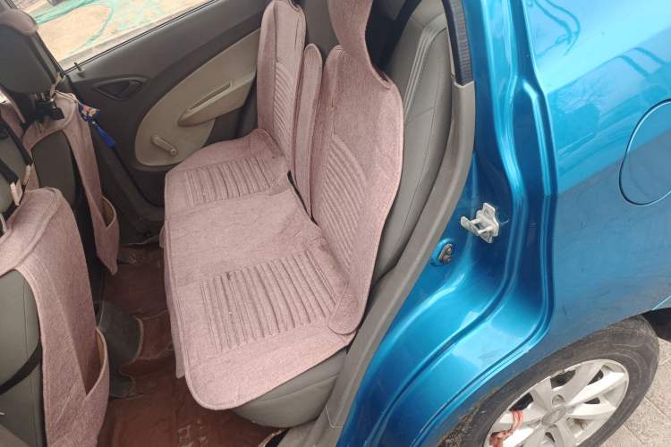 Used Chevrolet Sail 2013 Sedan 1.2L Manual Fashion Edition