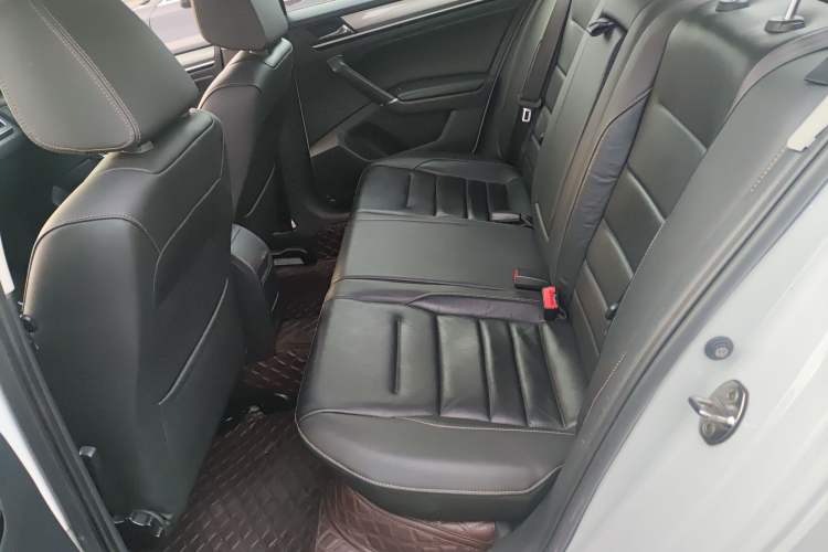 Used Volkswagen Bora 2016 1.6L Automatic Comfort Model Left Rear Seat