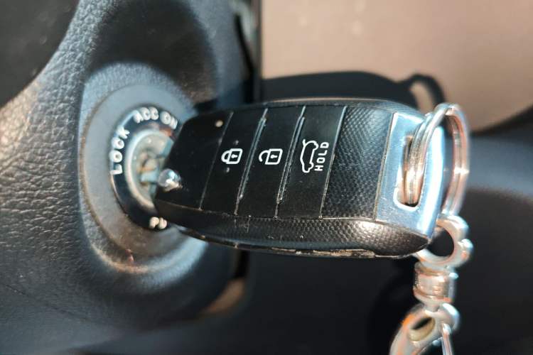 Used Kia Sportage R 2015 2.0L Automatic Two-Wheel Drive GL
