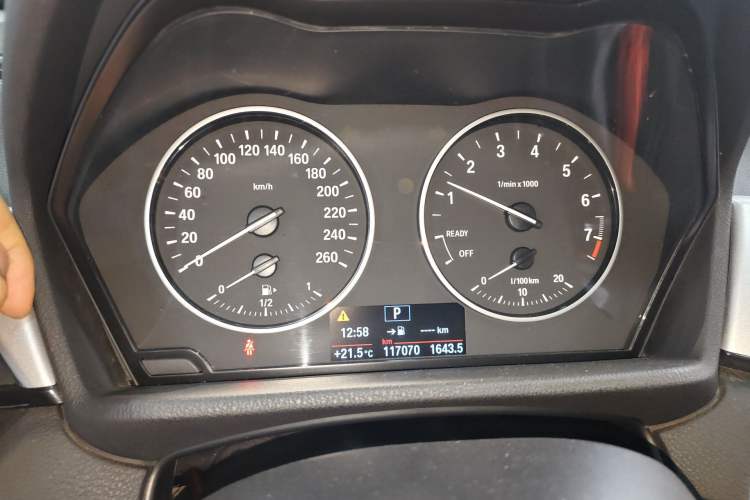 Used BMW X1 2016 sDrive18Li Premium Edition Instrument Cluster