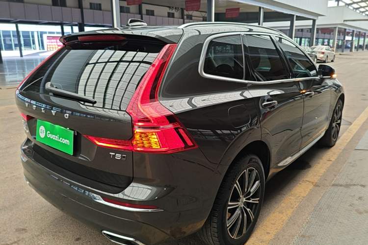 Used Volvo XC60 2021 T5 4x4 Smart Luxury Edition
