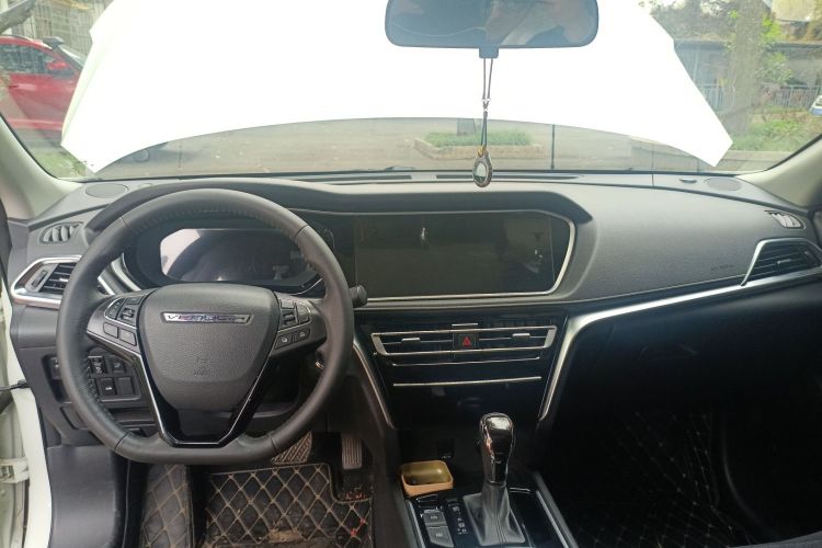 Used Venucia T90 2020 2.0L CVT Smart Connect & Smooth Drive Edition
