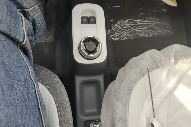 Used Geely Galaxy Panda 2025 210 km – Yuanqi Bear