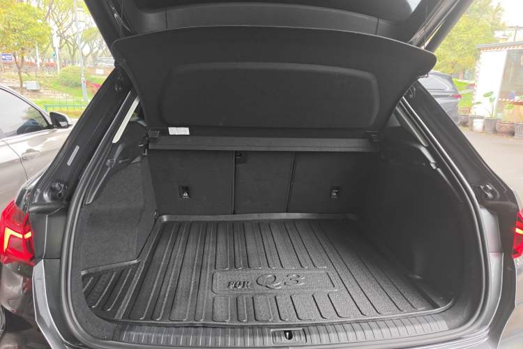 Used Audi Q3 2019 35 TFSI Fashion Dynamic Model
