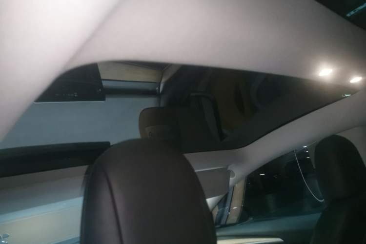 Used Tesla Model 3 2021 Standard Range Rear-Drive Upgraded Version
