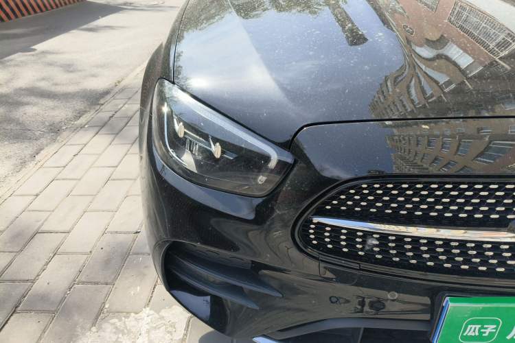 Used Mercedes-Benz E-Class 2023 E 300 L Sport Luxury Edition Right Front Headlight