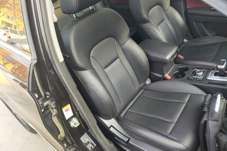 Used Haval H6 Coupe 2019 1.5T Automatic Two-Wheel Drive Luxury Smart Connectivity Version China VI Standard