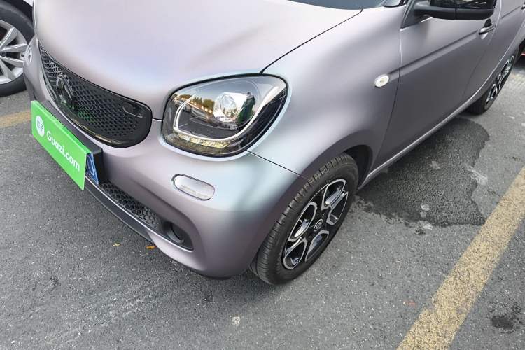 Used smart forfour 2016 0.9T 66 kW Pioneer Edition
