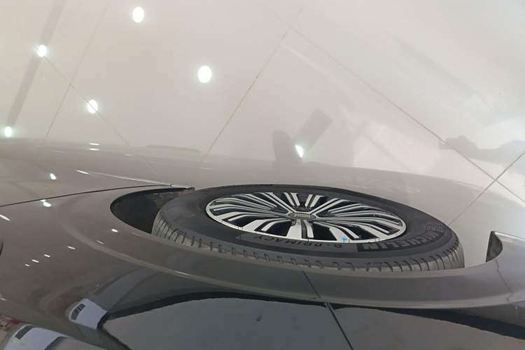 Used BYD Xia 2025 DM-i 1.5T 180km Excellence Model
