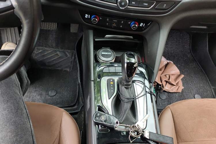 Used Buick Regal 2019 20T Elite Version China V Standard