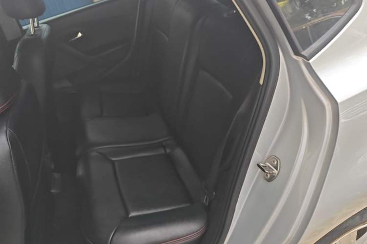 Used Volkswagen Polo 2013 1.4L Automatic Comfort Edition

