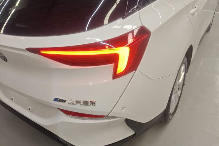 Used Buick Velite 6 2023 430km Range Commuter Version