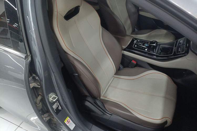 Used BYD Qin PLUS 2023 Champion Edition EV 420KM Leading Model