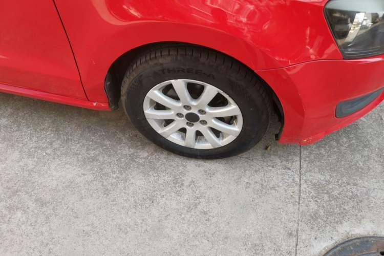 Used Volkswagen Polo 2013 1.4L Manual Fashion Edition