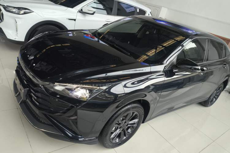 Used Dongfeng Aeolus Yixuan 2025 1.5L Automatic Luxury Version
