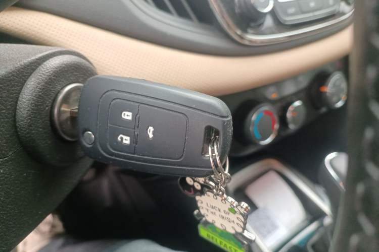 Used Chevrolet Monza 2022 320 Automatic Enjoyment Sunroof Version
