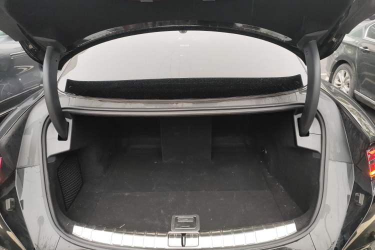 Used Denza Z9 2024 1100 km Four-Wheel Drive Max Version
