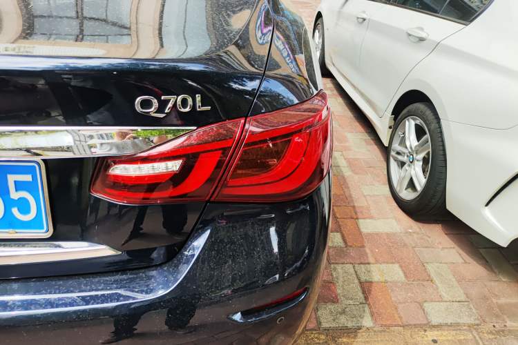 Used Infiniti Q70 2015 Q70L 2.5L Enjoyment Edition