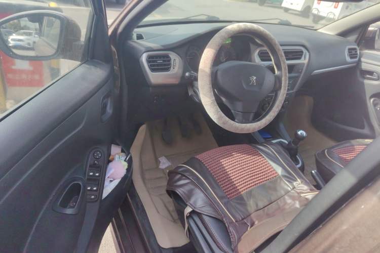 Used Peugeot 301 2014 1.6L Manual Comfort Edition