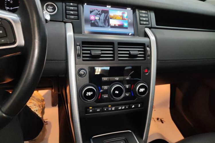 Used Land Rover Discovery Sport 2016 2.0T Limited Edition
