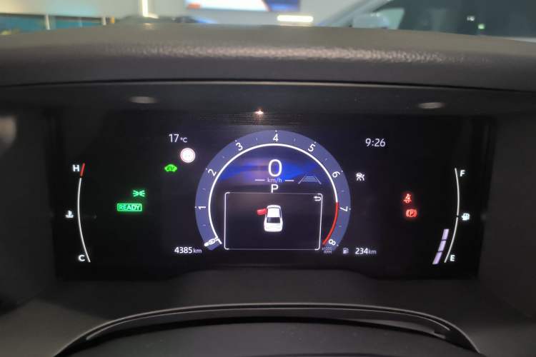 Used Toyota Camry 2026 Model Dual-Engine 2.0HSE Sport Lite Edition
