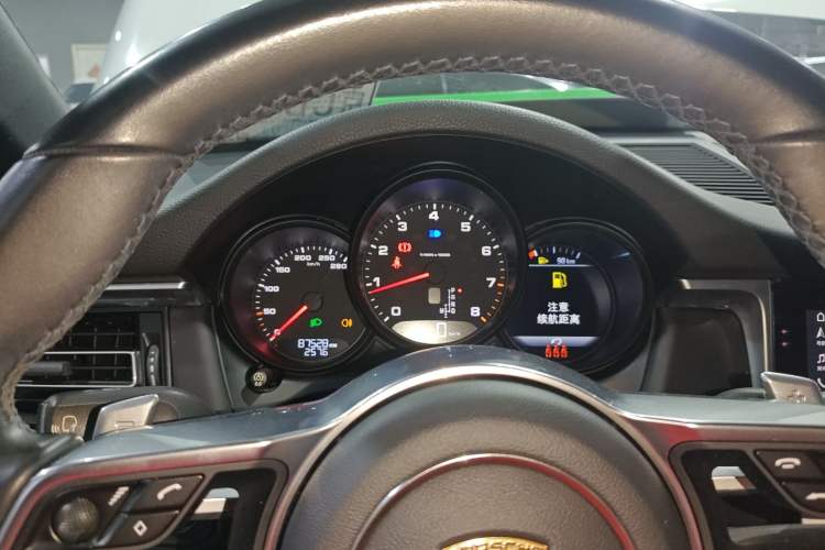 Used Porsche Macan 2018 Macan 2.0T