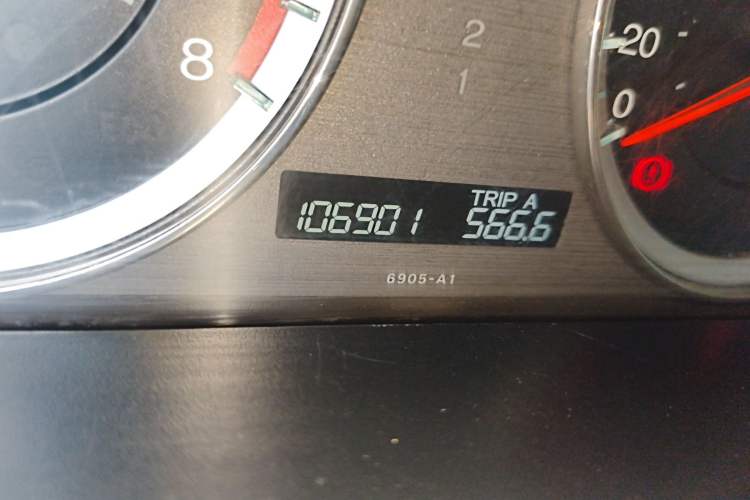 Used Honda Accord 2013 2.0L SE Odometer Close Up
