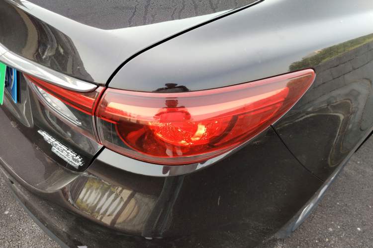 Used Mazda Atenza 2018 2.0L Blue Sky Luxury Edition China V Standard Exterior 3