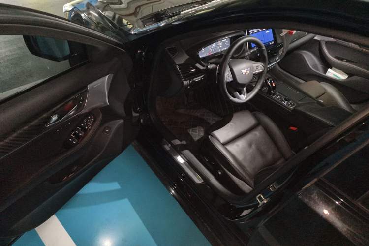 Used Cadillac CT5 2021 28T Platinum Sport Model
