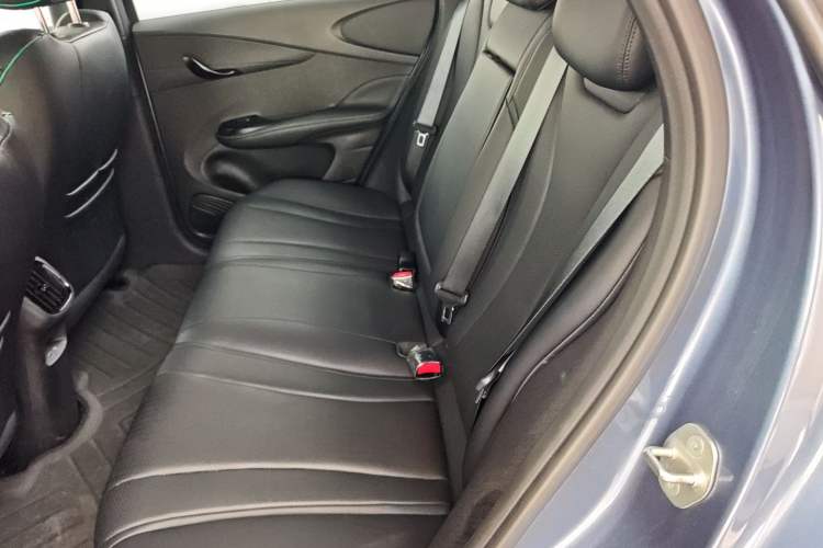 Used BYD Dolphin 2025 Intelligent Driving Version 410 km Fashion Edition
