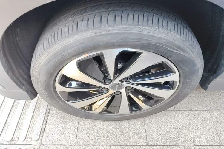 Used BYD Song PLUS New Energy 2024 Honor Edition EV 520km Luxury Model
