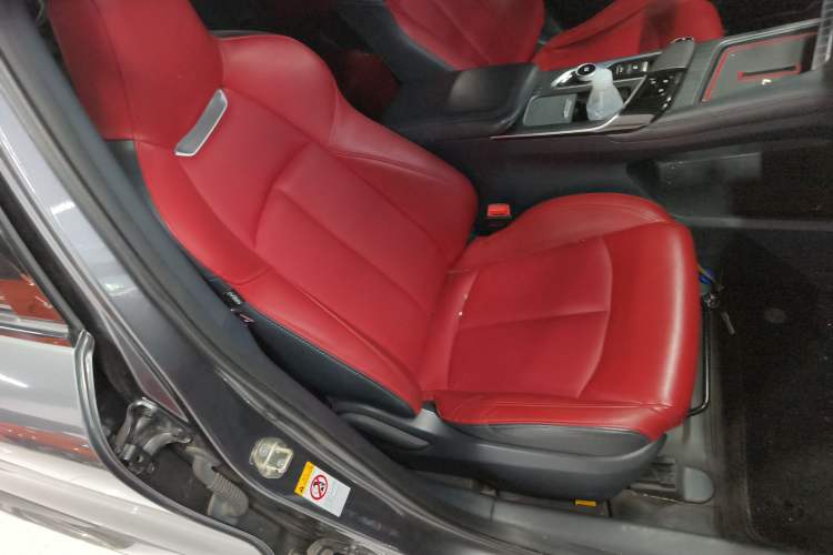 Used Changan UNI-T 2020 1.5T Prestige Version
