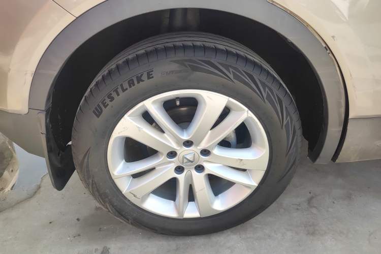 Used BORGWARD BX5 2017 25TGDI Automatic Two-Wheel Drive Sharp Model
