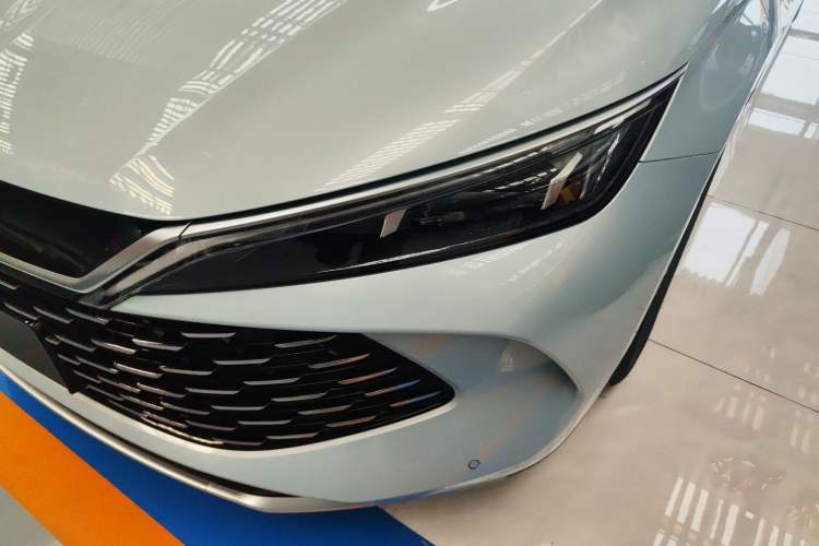 Used BYD Qin L 2024 DM-i 80KM Beyond Model Left Front Headlight