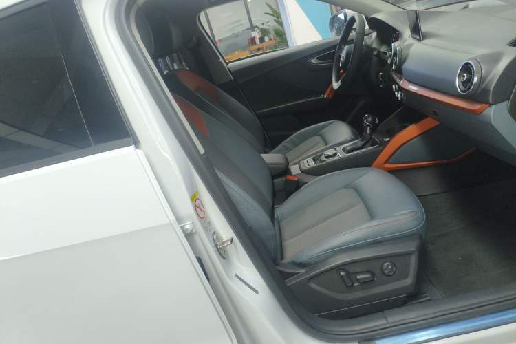 Used Audi Q2L 2018 35 TFSI Fashion Elegant Version China V