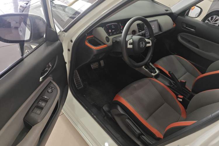 Used Honda LIFE 2021 1.5L CVT SPORT Heartbeat Edition