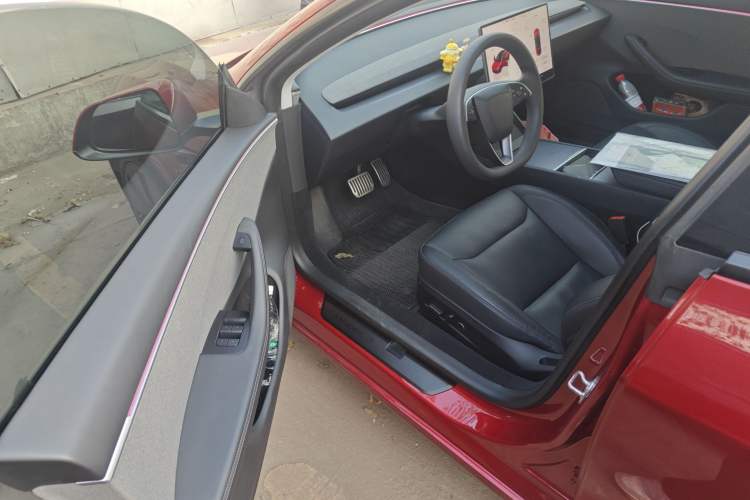 Used Tesla Model 3 2023 Rear-Wheel-Drive Version