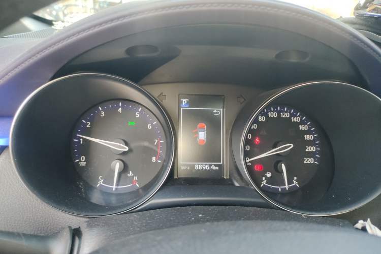 Used Toyota IZOA 2018 2.0L Yichi Version China VI Standard Instrument Cluster